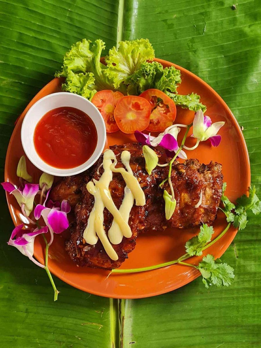 Crispy pork with chilli sauce and orchid